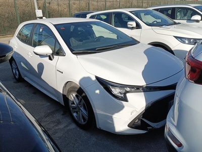 Toyota Corolla 1.8 125H Business Plus E-CVT 90 kW (122 CV) 4 Toyota Corolla 1.8 125H Business Plus E-CVT 90 kW (122 CV) 4