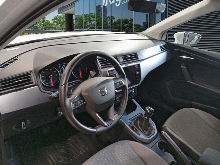 SEAT Arona 1.0 TSI Style Go2 81 kW (110 CV) Vehículo usado en Madrid SEAT Arona 1.0 TSI Style Go2 81 kW (110 CV) Vehículo usado en Madrid