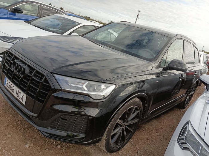 Audi Q7 Black line edition 45 TDI quattro 170 kW (231 CV) tiptronic Vehículo usado en Madrid Audi Q7 Black line edition 45 TDI quattro 170 kW (231 CV) tiptronic Vehículo usado en Madrid