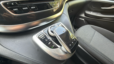 Mercedes-Benz Clase V 220 d Compacto 6 Plazas 120 kW (163 CV) 31 Mercedes-Benz Clase V 220 d Compacto 6 Plazas 120 kW (163 CV) 31