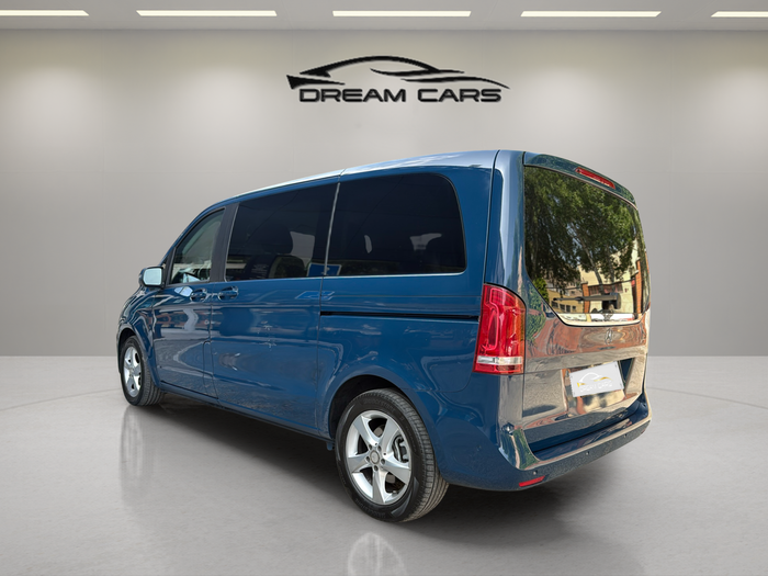 Mercedes-Benz Clase V 220 d Compacto 6 Plazas 120 kW (163 CV) Vehículo usado en Madrid Mercedes-Benz Clase V 220 d Compacto 6 Plazas 120 kW (163 CV) Vehículo usado en Madrid