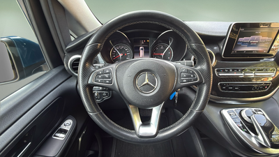 Mercedes-Benz Clase V 220 d Compacto 6 Plazas 120 kW (163 CV) 10 Mercedes-Benz Clase V 220 d Compacto 6 Plazas 120 kW (163 CV) 10
