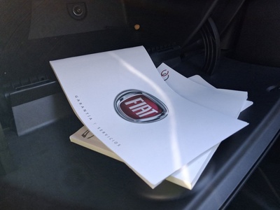 Fiat 500 1.0 Hybrid Dolcevita 51 kW (70 CV) 15 Fiat 500 1.0 Hybrid Dolcevita 51 kW (70 CV) 15