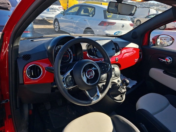 Fiat 500 1.0 Hybrid Dolcevita 51 kW (70 CV) Vehículo usado en Madrid Fiat 500 1.0 Hybrid Dolcevita 51 kW (70 CV) Vehículo usado en Madrid