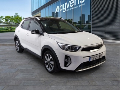 Kia Stonic 1.0 T-GDi MHEV Drive iMT 88 kW (120 CV) 3 Kia Stonic 1.0 T-GDi MHEV Drive iMT 88 kW (120 CV) 3