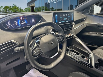 Peugeot 5008 BlueHDI 130 S&S Allure Pack EAT8 96 kW (130 CV) 7 Peugeot 5008 BlueHDI 130 S&S Allure Pack EAT8 96 kW (130 CV) 7