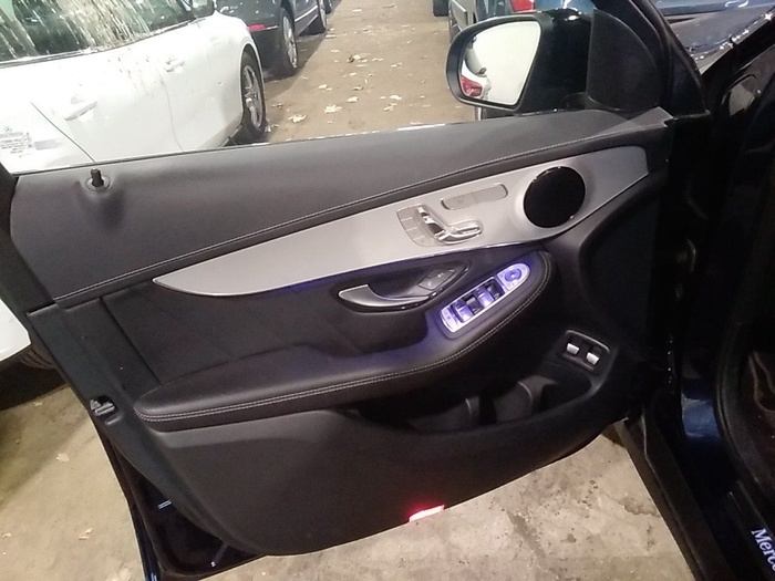 Mercedes-Benz GLC 300 e 4Matic 235 kW (320 CV) Vehículo usado en Madrid Mercedes-Benz GLC 300 e 4Matic 235 kW (320 CV) Vehículo usado en Madrid