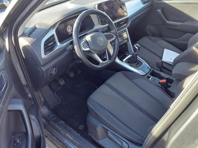 Volkswagen T-Roc Life 2.0 TDI 85 kW (115 CV) 11 Volkswagen T-Roc Life 2.0 TDI 85 kW (115 CV) 11
