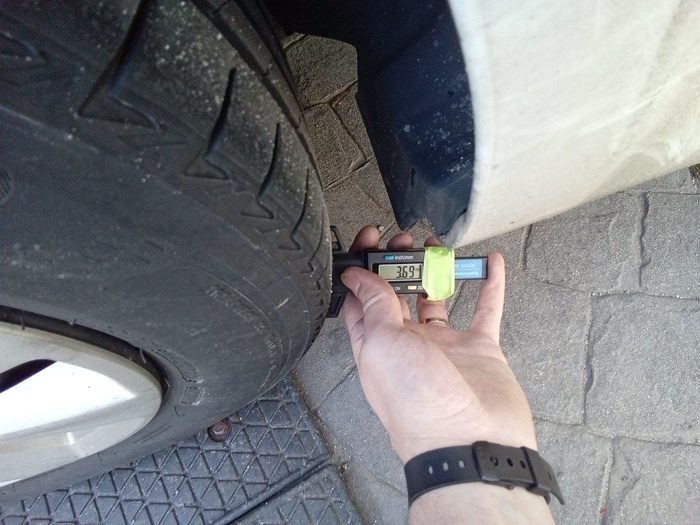 Renault Clio Business Blue dCi 63 kW (85 CV) Vehículo usado en Madrid Renault Clio Business Blue dCi 63 kW (85 CV) Vehículo usado en Madrid