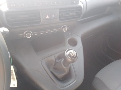 Citroen Berlingo Combi BlueHDi 100 Talla M Live 75 kW (100 CV) 10 Citroen Berlingo Combi BlueHDi 100 Talla M Live 75 kW (100 CV) 10