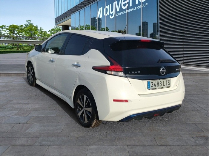 Nissan Leaf 40kWh Acenta 110 kW (150 CV) Vehículo usado en Madrid Nissan Leaf 40kWh Acenta 110 kW (150 CV) Vehículo usado en Madrid