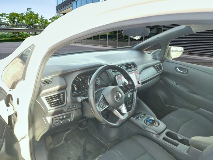 Nissan Leaf 40kWh Acenta 110 kW (150 CV) Vehículo usado en Madrid Nissan Leaf 40kWh Acenta 110 kW (150 CV) Vehículo usado en Madrid