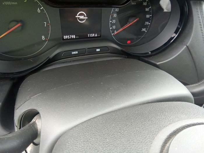 Opel Grandland X 1.5 CDTi Edition 96 kW (130 CV) Vehículo usado en Madrid Opel Grandland X 1.5 CDTi Edition 96 kW (130 CV) Vehículo usado en Madrid