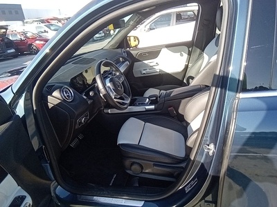 Mercedes-Benz GLB 200 d 110 kW (150 CV) 10 Mercedes-Benz GLB 200 d 110 kW (150 CV) 10