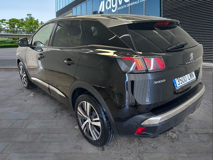 Peugeot 3008 BlueHDi 130 S&S Allure Pack EAT8 96 kW (130 CV) Vehículo usado en Madrid Peugeot 3008 BlueHDi 130 S&S Allure Pack EAT8 96 kW (130 CV) Vehículo usado en Madrid