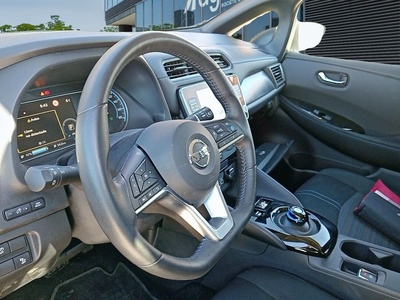 Nissan Leaf 62kWh e+ N-Connecta 160 kW (217 CV) 7 Nissan Leaf 62kWh e+ N-Connecta 160 kW (217 CV) 7