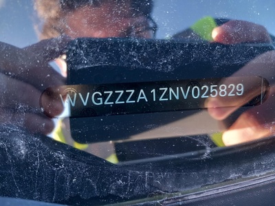 Volkswagen T-Roc Advance R-Line 1.0 TSI 81 kW (110 CV) 15 Volkswagen T-Roc Advance R-Line 1.0 TSI 81 kW (110 CV) 15