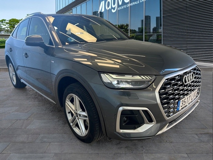 Audi Q5 Sportback TFSIe S line 50 TFSI e quattro-ultra 220 kW (299 CV) Vehículo usado en Madrid Audi Q5 Sportback TFSIe S line 50 TFSI e quattro-ultra 220 kW (299 CV) Vehículo usado en Madrid