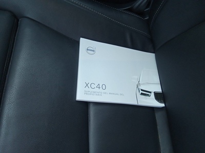 Volvo XC40 T3 Inscription Auto 120 kW (163 CV) 14 Volvo XC40 T3 Inscription Auto 120 kW (163 CV) 14