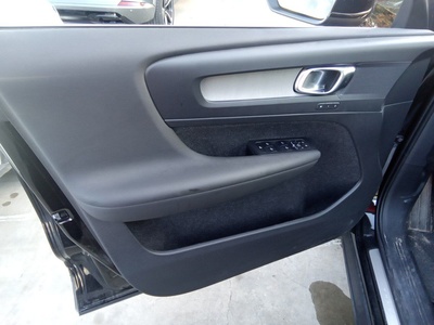 Volvo XC40 T3 Inscription Auto 120 kW (163 CV) 11 Volvo XC40 T3 Inscription Auto 120 kW (163 CV) 11