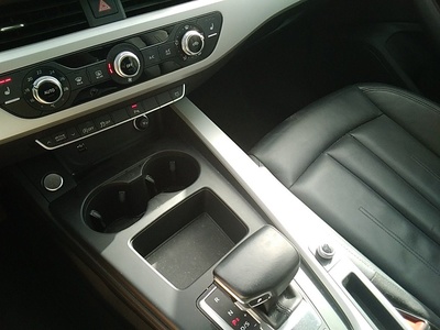 Audi A4 Avant Advanced 35 TDI 120 kW (163 CV) S tronic 10 Audi A4 Avant Advanced 35 TDI 120 kW (163 CV) S tronic 10