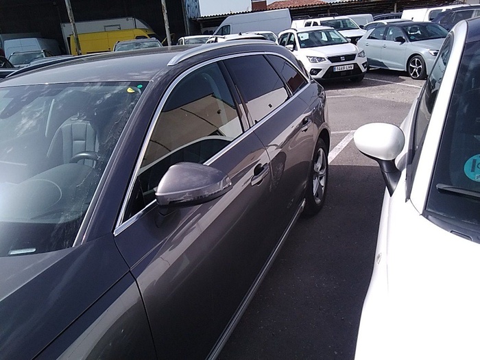 Audi A4 Avant Advanced 35 TDI 120 kW (163 CV) S tronic Vehículo usado en Madrid Audi A4 Avant Advanced 35 TDI 120 kW (163 CV) S tronic Vehículo usado en Madrid