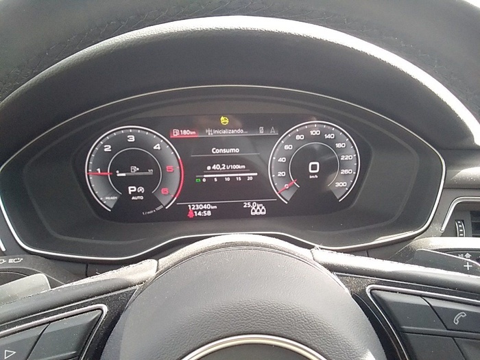 Audi A4 Avant Advanced 35 TDI 120 kW (163 CV) S tronic Vehículo usado en Madrid Audi A4 Avant Advanced 35 TDI 120 kW (163 CV) S tronic Vehículo usado en Madrid