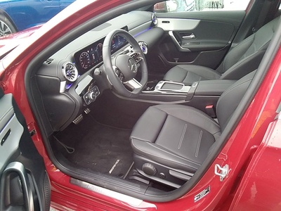 Mercedes-Benz Clase A Sedán 250 e 160 kW (218 CV) 7 Mercedes-Benz Clase A Sedán 250 e 160 kW (218 CV) 7