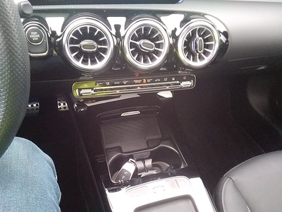 Mercedes-Benz Clase A Sedán 250 e 160 kW (218 CV) 10 Mercedes-Benz Clase A Sedán 250 e 160 kW (218 CV) 10