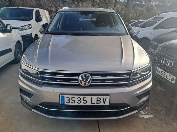 Volkswagen Tiguan Sport 2.0 TDI 4Motion 140 kW (190 CV) DSG Vehículo usado en Madrid Volkswagen Tiguan Sport 2.0 TDI 4Motion 140 kW (190 CV) DSG Vehículo usado en Madrid