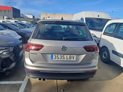 Volkswagen Tiguan Sport 2.0 TDI 4Motion 140 kW (190 CV) DSG 5 Volkswagen Tiguan Sport 2.0 TDI 4Motion 140 kW (190 CV) DSG 5