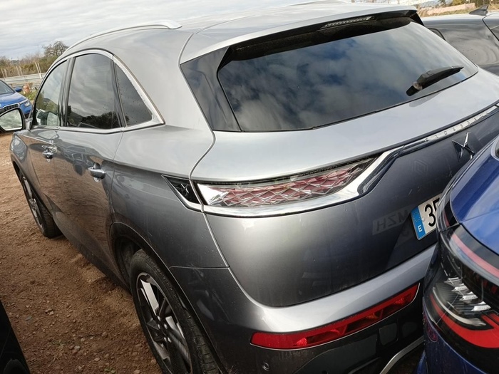 DS DS7 Crossback BlueHDi 130 DE Bastille + AT 96 kW (130 CV) Vehículo usado en Madrid DS DS7 Crossback BlueHDi 130 DE Bastille + AT 96 kW (130 CV) Vehículo usado en Madrid