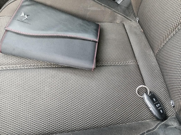 DS DS7 Crossback BlueHDi 130 DE Bastille + AT 96 kW (130 CV) Vehículo usado en Madrid DS DS7 Crossback BlueHDi 130 DE Bastille + AT 96 kW (130 CV) Vehículo usado en Madrid