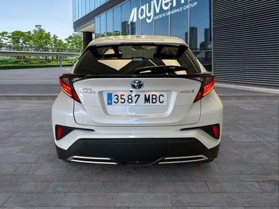 Toyota C-HR 180H Advance 135 kW (184 CV) 5 Toyota C-HR 180H Advance 135 kW (184 CV) 5