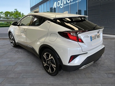Toyota C-HR 180H Advance 135 kW (184 CV) 6 Toyota C-HR 180H Advance 135 kW (184 CV) 6