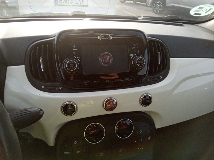 Fiat 500 1.2 8v Lounge 51 kW (69 CV) Vehículo usado en Madrid Fiat 500 1.2 8v Lounge 51 kW (69 CV) Vehículo usado en Madrid