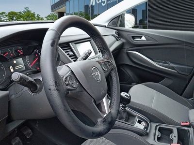 Opel Grandland X 1.6 CDTi Selective 88 kW (120 CV) 7 Opel Grandland X 1.6 CDTi Selective 88 kW (120 CV) 7