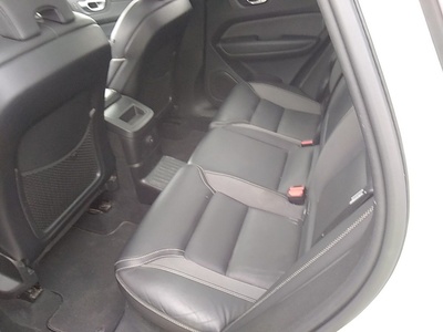 Volvo XC60 T6 Recharge R-Design AWD Auto 257 kW (350 CV) 14 Volvo XC60 T6 Recharge R-Design AWD Auto 257 kW (350 CV) 14