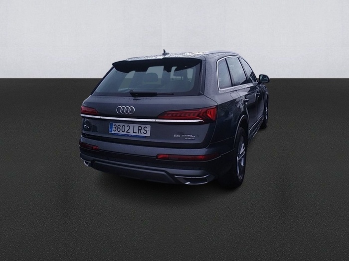 Audi Q7 TFSIe S line plus 55 quattro 280 kW (381 CV) tiptronic Vehículo usado en Madrid Audi Q7 TFSIe S line plus 55 quattro 280 kW (381 CV) tiptronic Vehículo usado en Madrid
