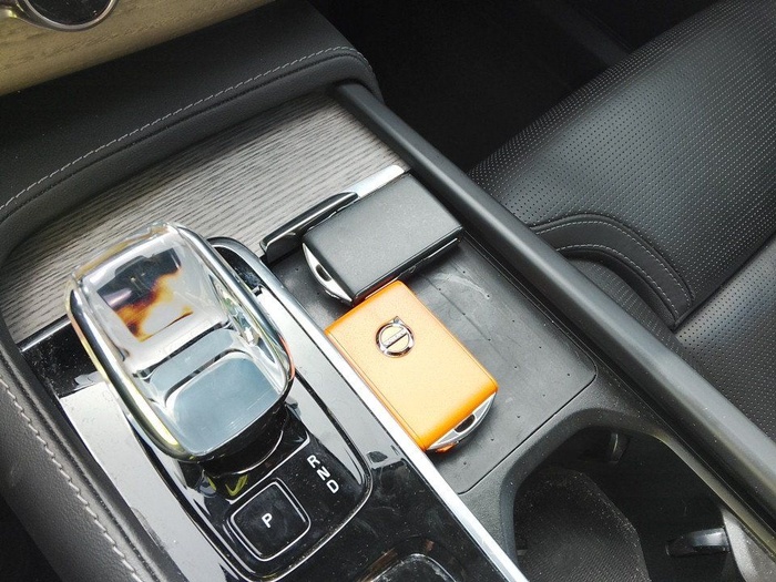 Volvo XC90 B5 D Ultimate Dark AWD Auto 173 kW (235 CV) Vehículo usado en Madrid Volvo XC90 B5 D Ultimate Dark AWD Auto 173 kW (235 CV) Vehículo usado en Madrid