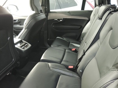 Volvo XC90 B5 D Ultimate Dark AWD Auto 173 kW (235 CV) 9 Volvo XC90 B5 D Ultimate Dark AWD Auto 173 kW (235 CV) 9