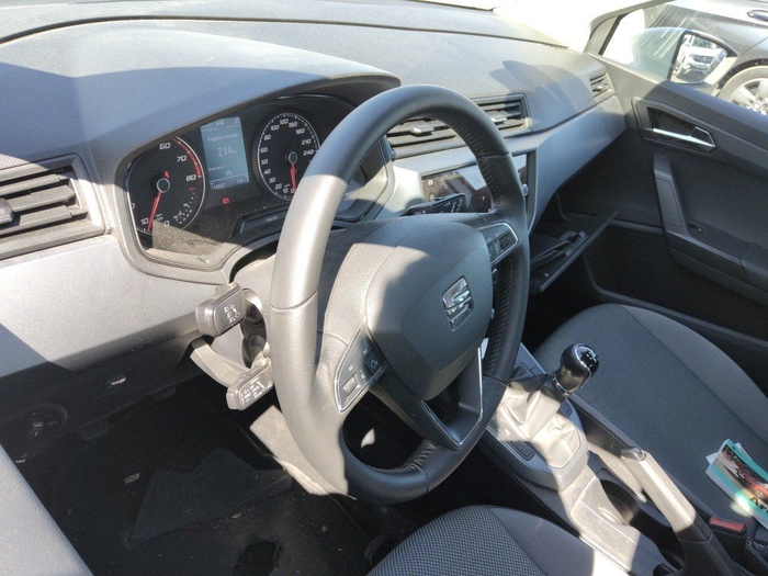 SEAT Arona 1.0 TSI Style Go2 81 kW (110 CV) Vehículo usado en Madrid SEAT Arona 1.0 TSI Style Go2 81 kW (110 CV) Vehículo usado en Madrid