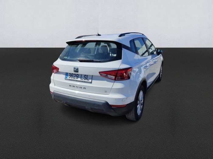 SEAT Arona 1.0 TSI Style Go2 81 kW (110 CV) Vehículo usado en Madrid SEAT Arona 1.0 TSI Style Go2 81 kW (110 CV) Vehículo usado en Madrid