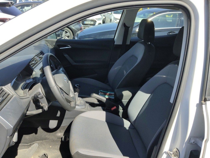 SEAT Arona 1.0 TSI Style Go2 81 kW (110 CV) Vehículo usado en Madrid SEAT Arona 1.0 TSI Style Go2 81 kW (110 CV) Vehículo usado en Madrid