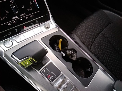 Audi A6 design 45 TDI quattro 170 kW (231 CV) tiptronic 11 Audi A6 design 45 TDI quattro 170 kW (231 CV) tiptronic 11