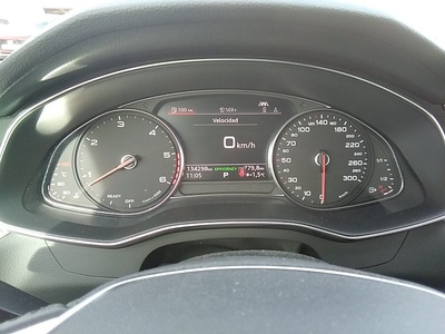 Audi A6 design 45 TDI quattro 170 kW (231 CV) tiptronic 8 Audi A6 design 45 TDI quattro 170 kW (231 CV) tiptronic 8