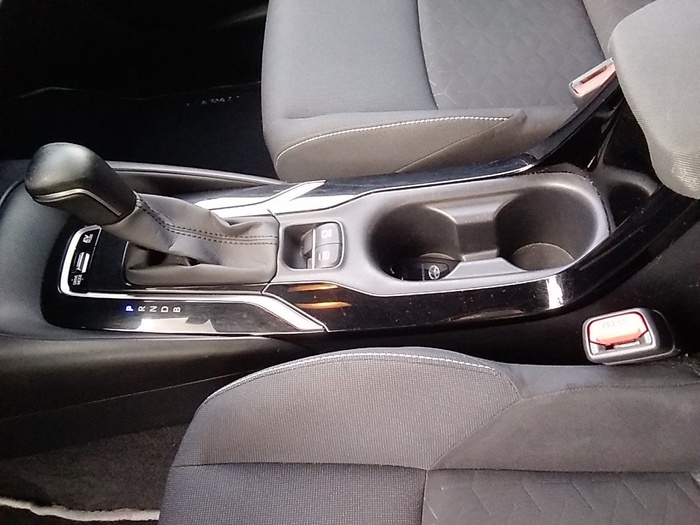 Toyota Corolla 1.8 125 Híbrido Active Tech E-CVT 90 kW (122 CV) Vehículo usado en Madrid Toyota Corolla 1.8 125 Híbrido Active Tech E-CVT 90 kW (122 CV) Vehículo usado en Madrid