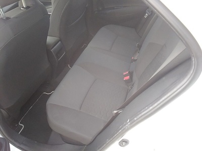 Toyota Corolla 1.8 125 Híbrido Active Tech E-CVT 90 kW (122 CV) 13 Toyota Corolla 1.8 125 Híbrido Active Tech E-CVT 90 kW (122 CV) 13