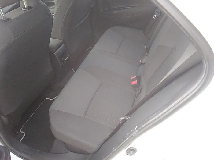 Toyota Corolla 1.8 125 Híbrido Active Tech E-CVT 90 kW (122 CV) Vehículo usado en Madrid Toyota Corolla 1.8 125 Híbrido Active Tech E-CVT 90 kW (122 CV) Vehículo usado en Madrid