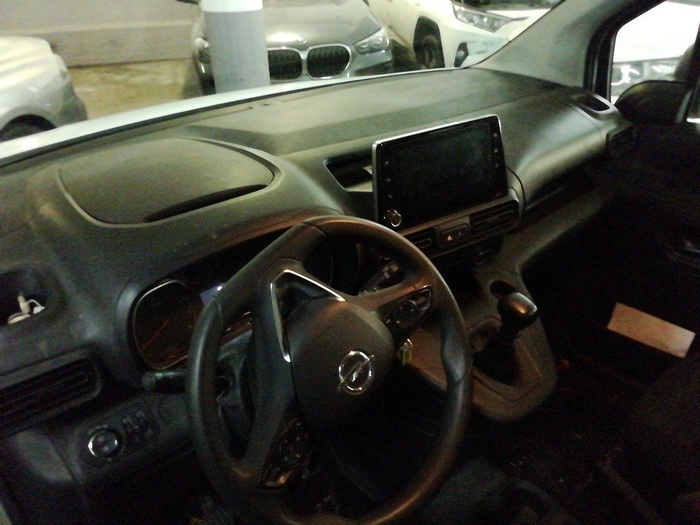 Opel Combo Life 1.5 TD S&S Edition Plus L 75 kW (102 CV) Vehículo usado en Madrid Opel Combo Life 1.5 TD S&S Edition Plus L 75 kW (102 CV) Vehículo usado en Madrid